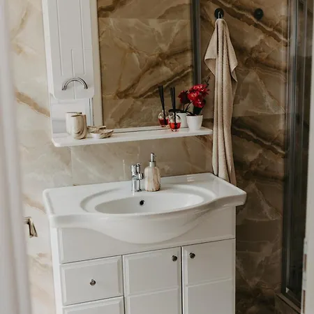 Prenociste Park 4* Modrica