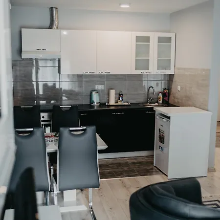 Oda ve Kahvaltı Prenociste Park Modrica