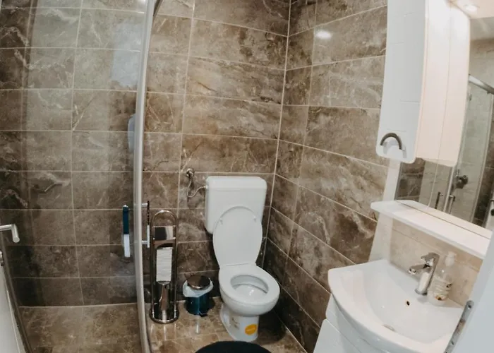 Prenociste Park 4* Modrica