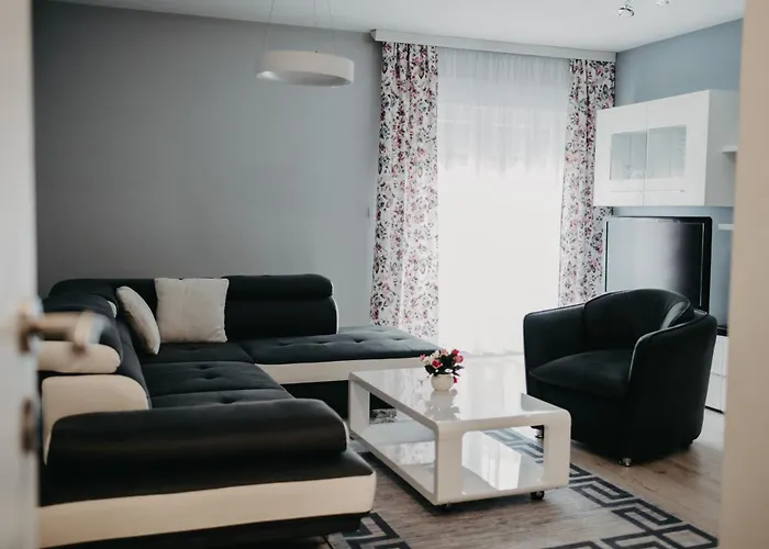 Prenociste Park Bed & Breakfast 4*