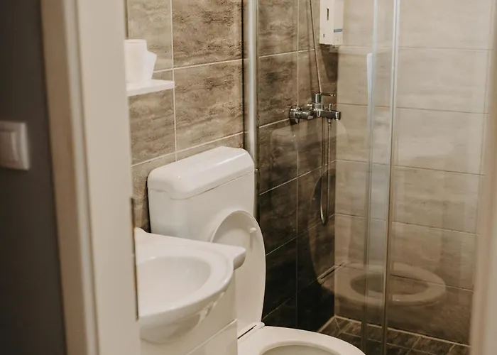 Prenociste Park 4* Modrica